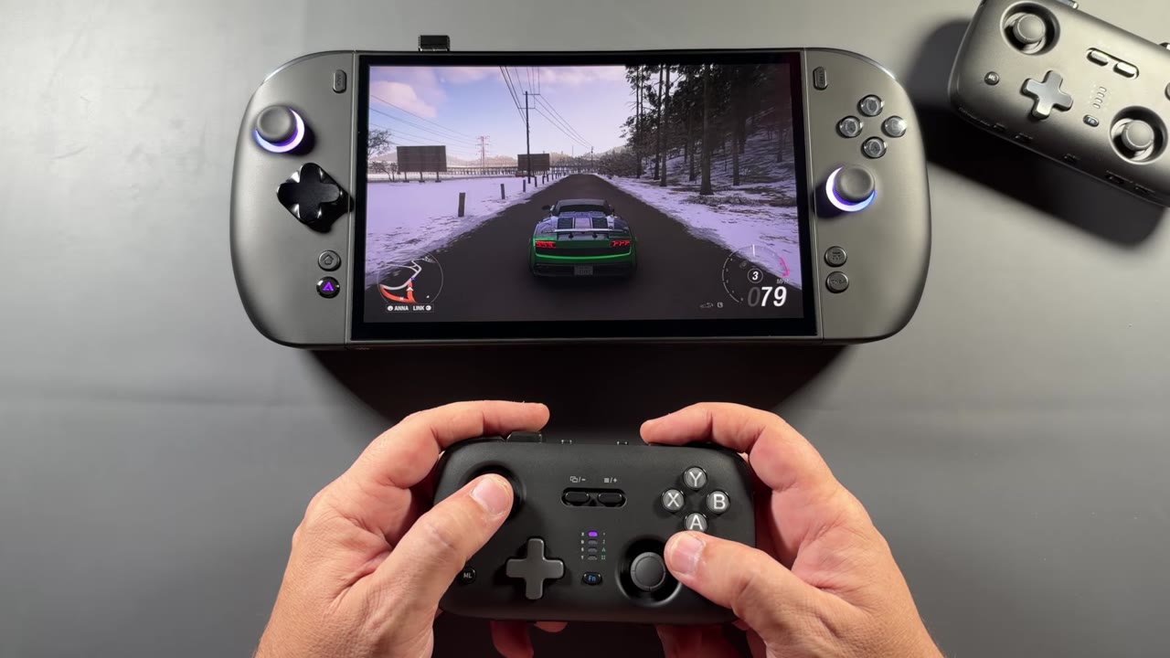 Playing Forza Horizon 6 on the OneXPlayer 3 with the JSAUX SkyLark S1 Pro controller
